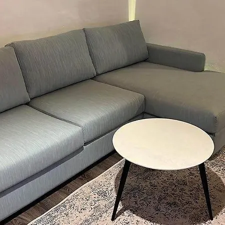 Apartment Linda's Cozy Qerret